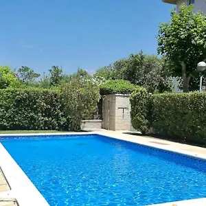 apartbeach-miguel-antn-vistas-playa.top-hotels-tarragona.com/